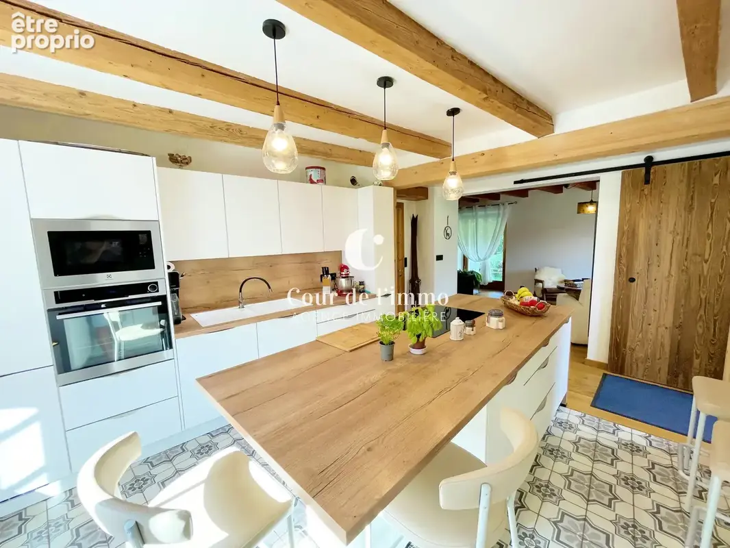 Glieres-val-de-borne - ferme renovee 176 m2 - photo 7