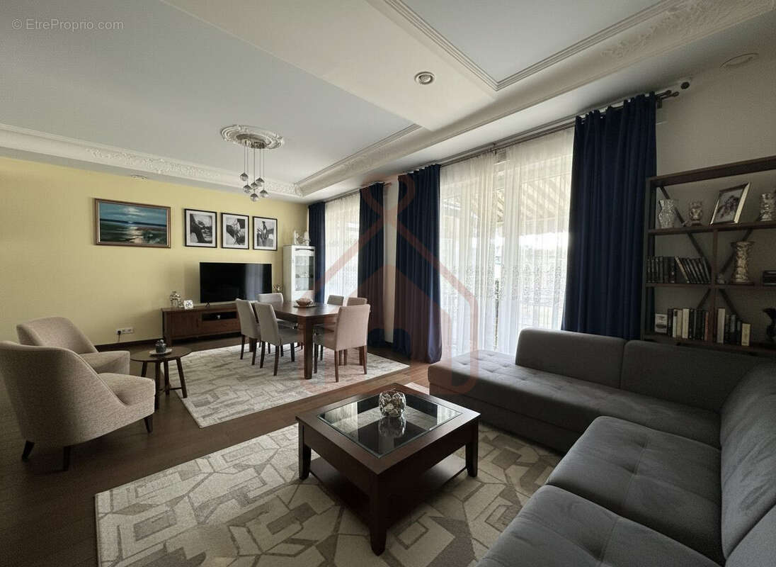 Appartement 108 m² à Villejuif  - photo 6