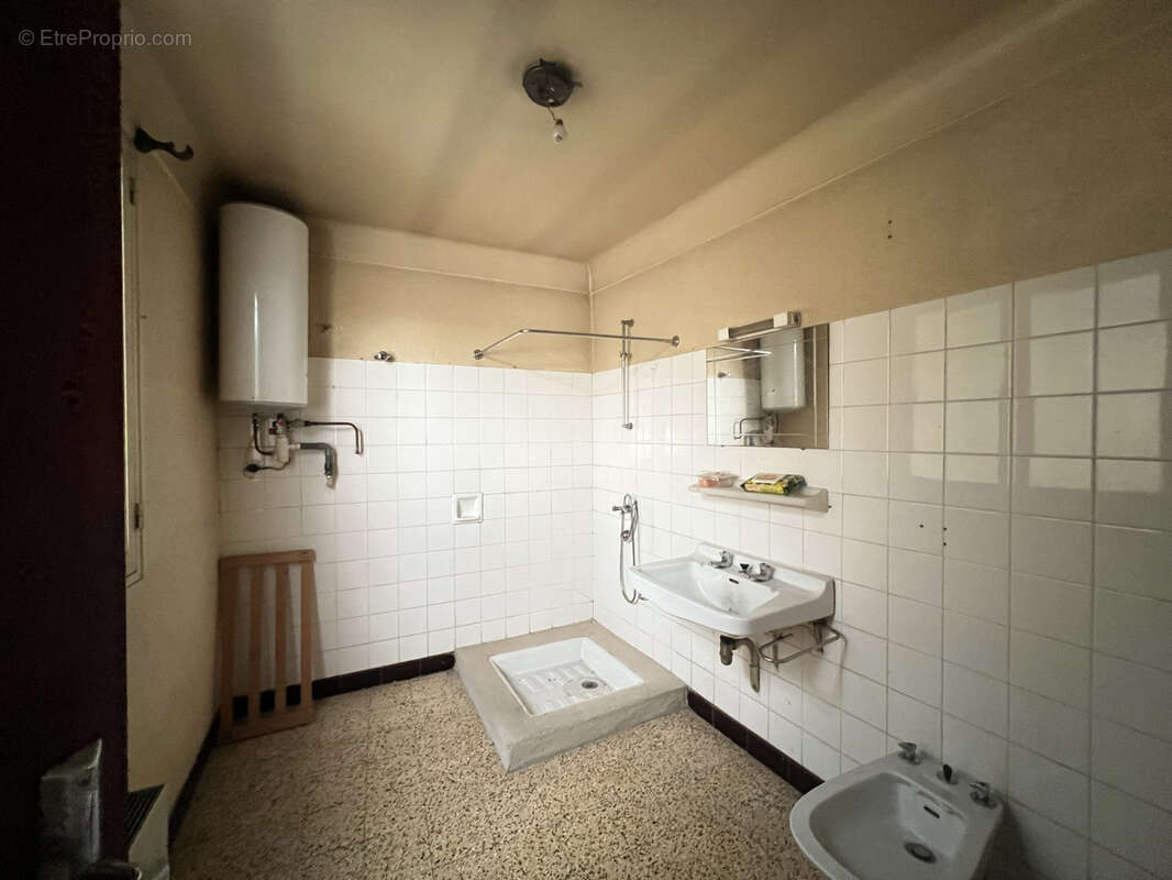 Appartement à ARLES-SUR-TECH