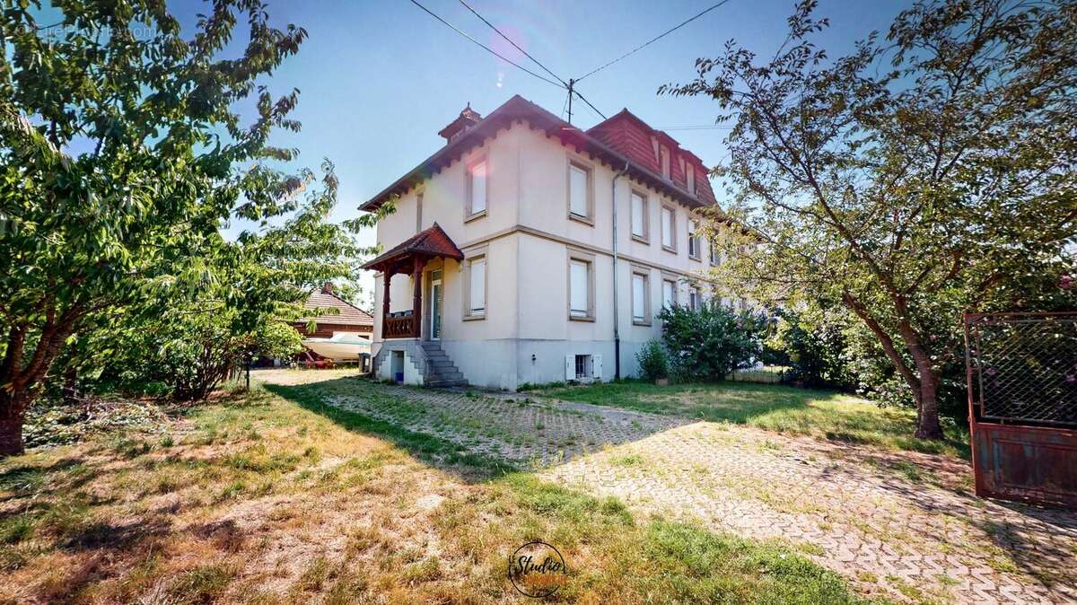 Maison 176 m² à Kutzenhausen  - photo 3