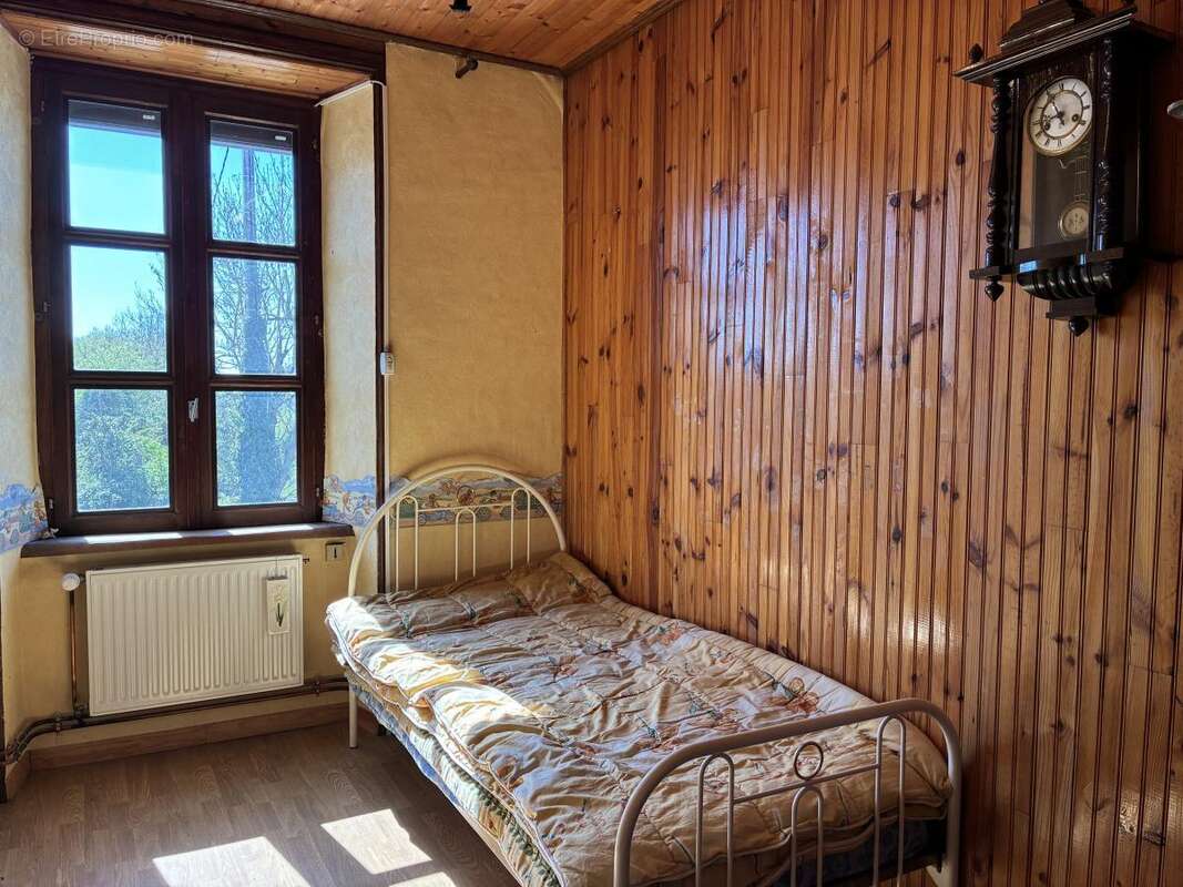 Maison à LOUVERNE