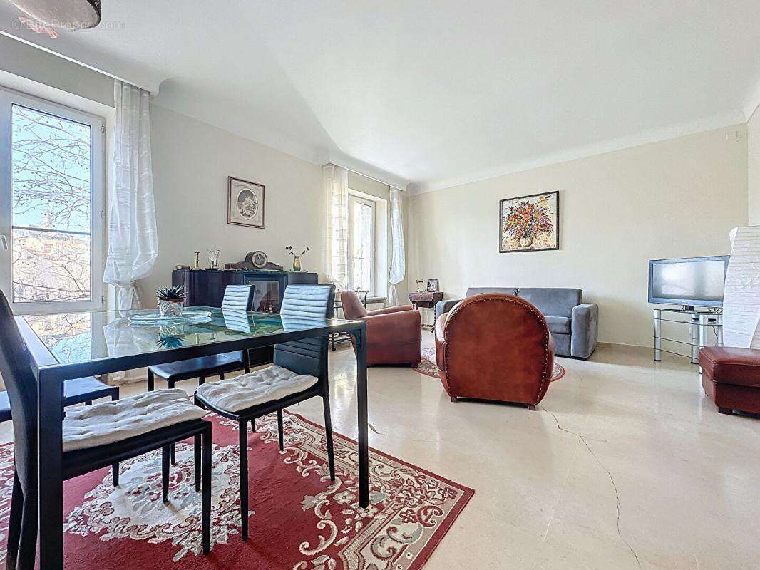 Appartement à AVIGNON