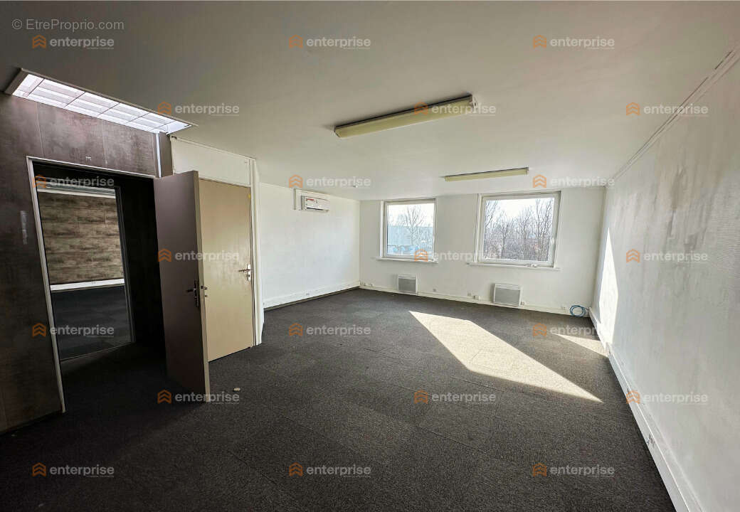 Commerce à VILLENEUVE-D&#039;ASCQ