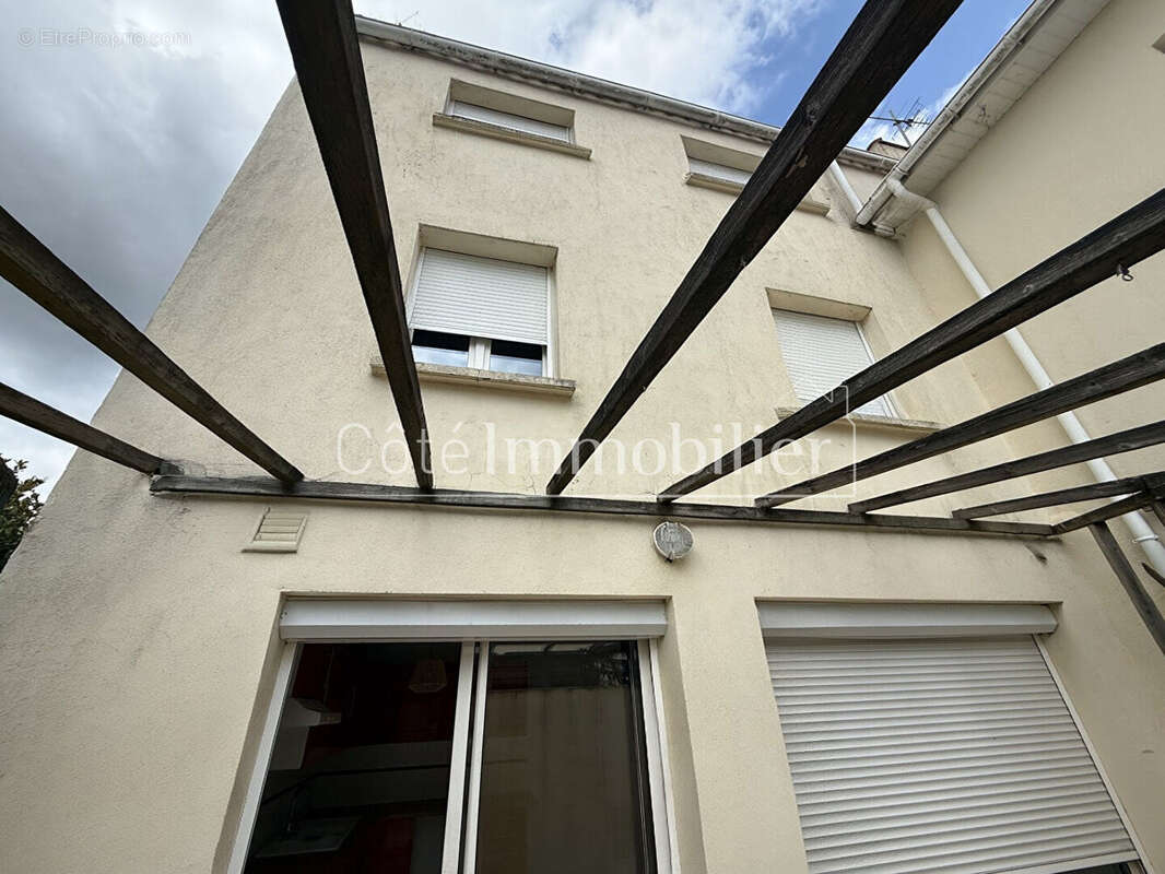 Maison à PAIMBOEUF
