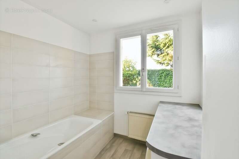 Maison à BALLAINVILLIERS