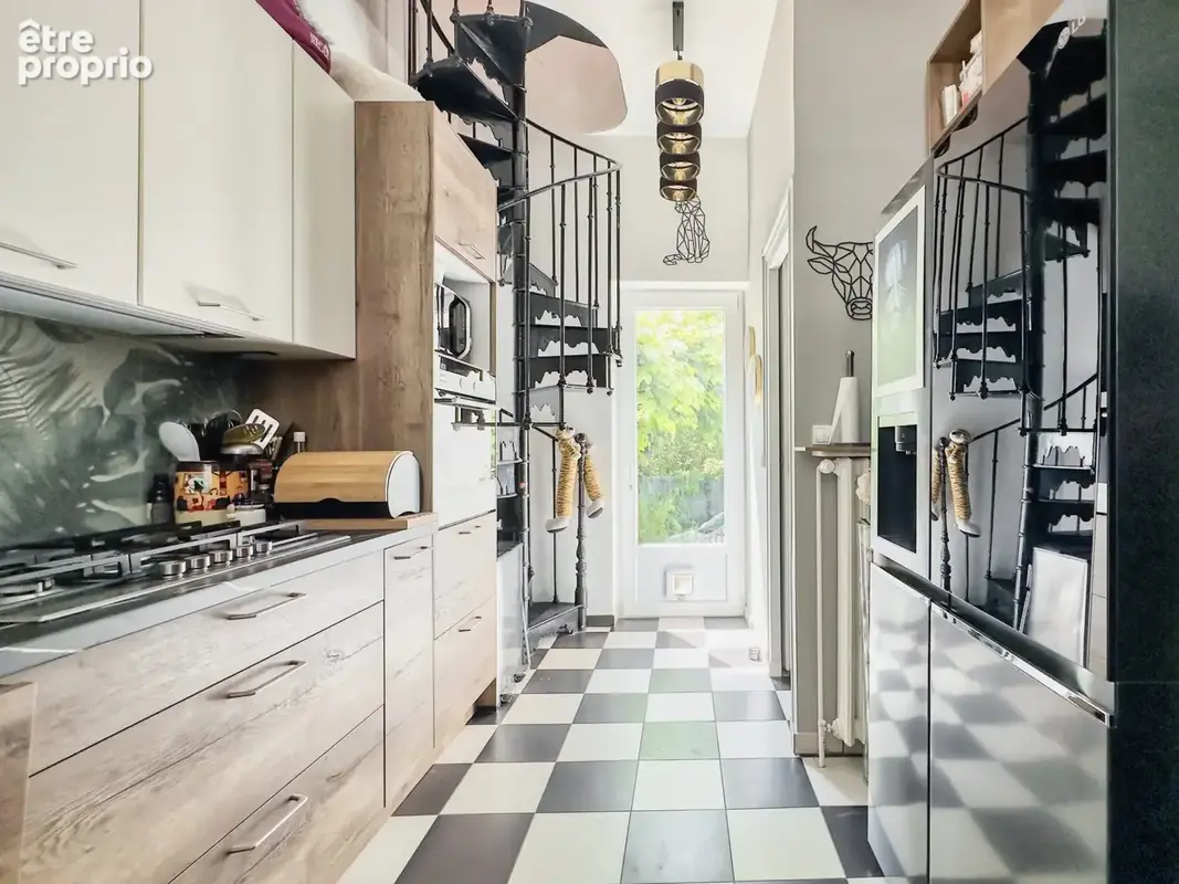 Appartement 93 m² à Neuville-Sur-Saone  - photo 7