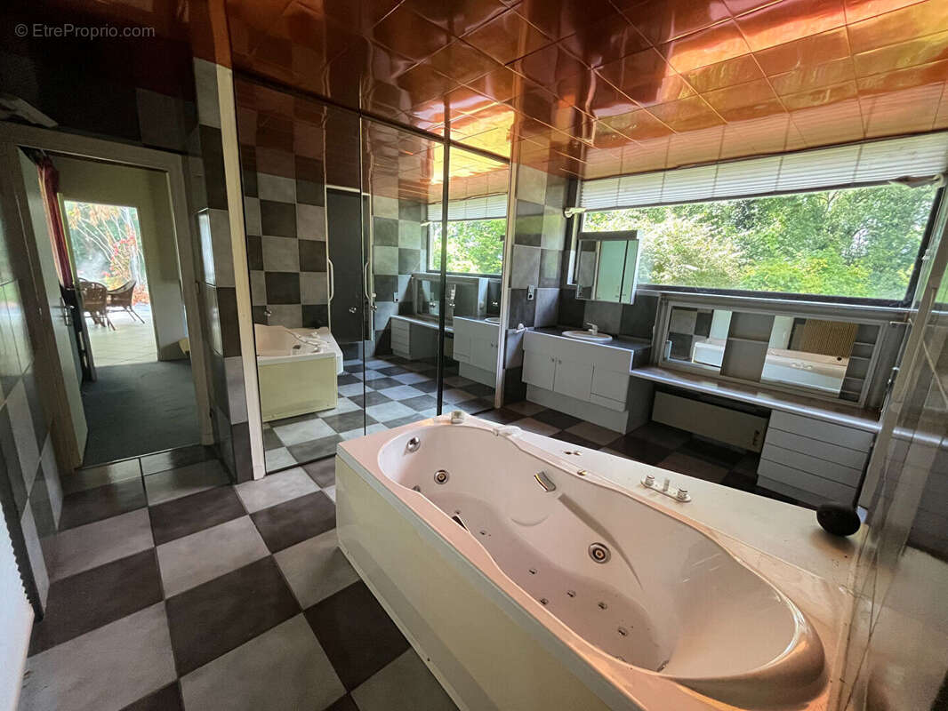 Maison à SAINT-BENOIT