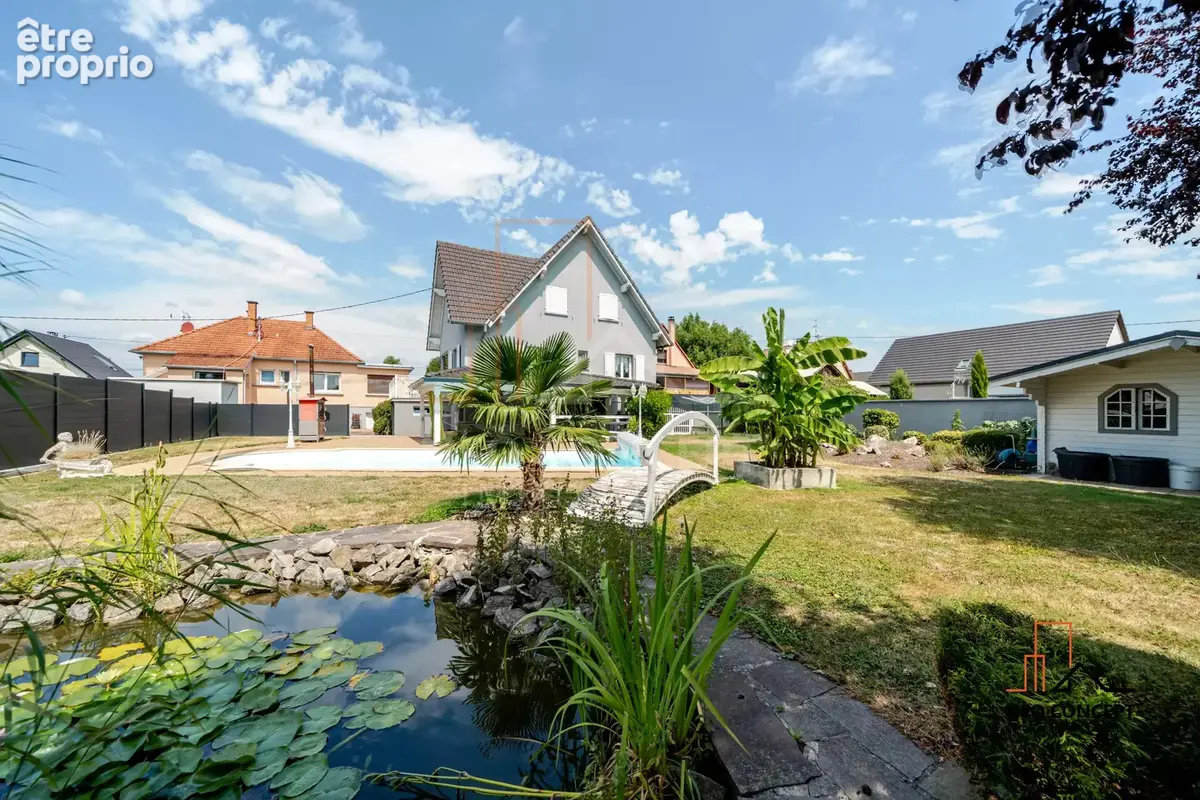 * HERRLISHEIM * Magnifique maison de type 5 pièces de 148.50 m² total avec une sublime piscine sur 9.10 ares ! * - photo 17