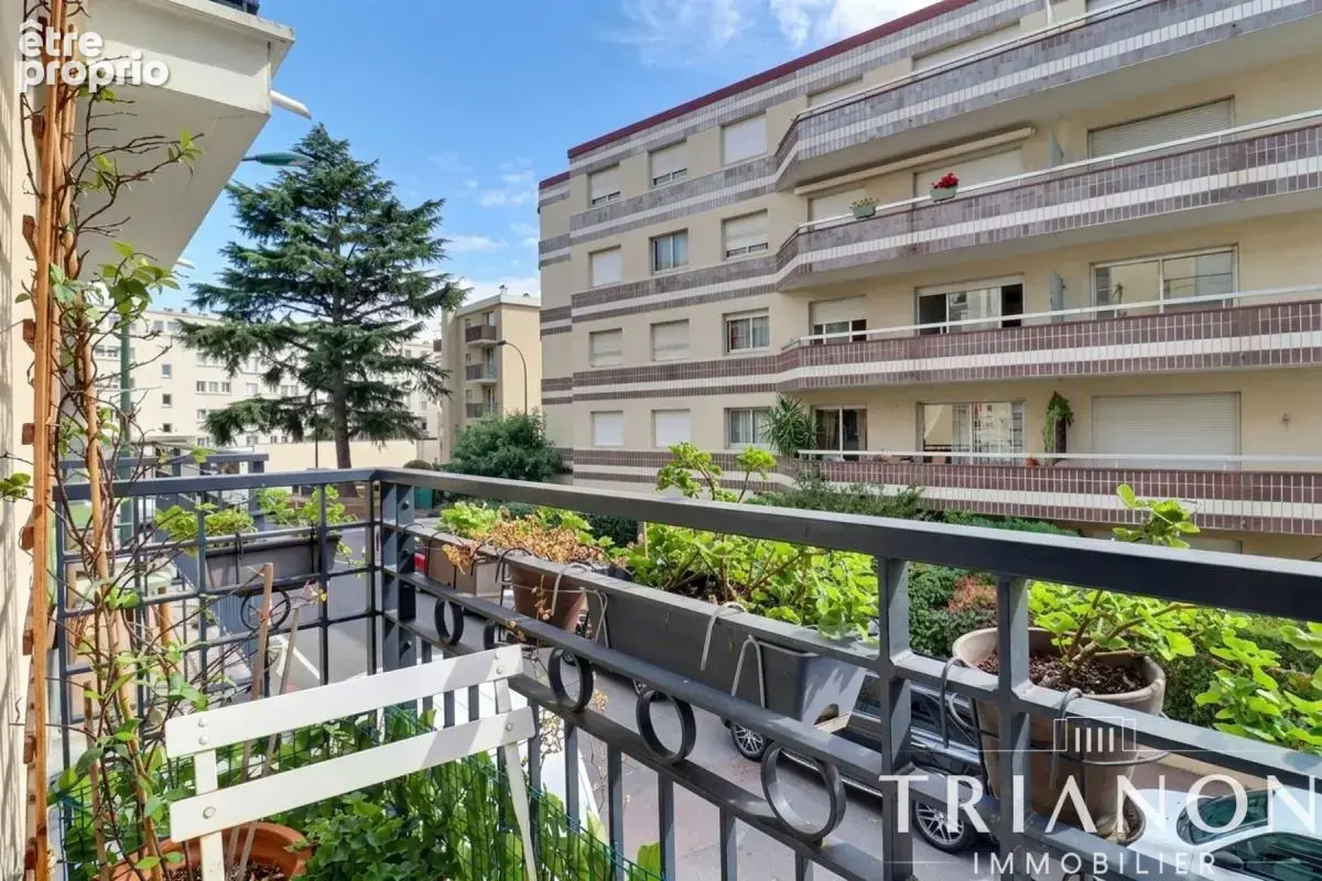 T2 avec balcon – Proche gare du Vésinet-Le Pecq – Résidence récente et sécurisée - photo 6