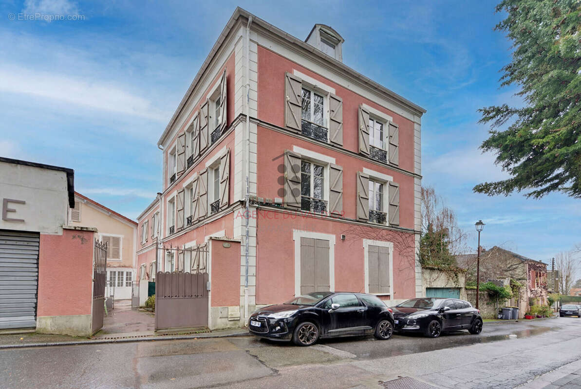 Appartement à LOUVECIENNES