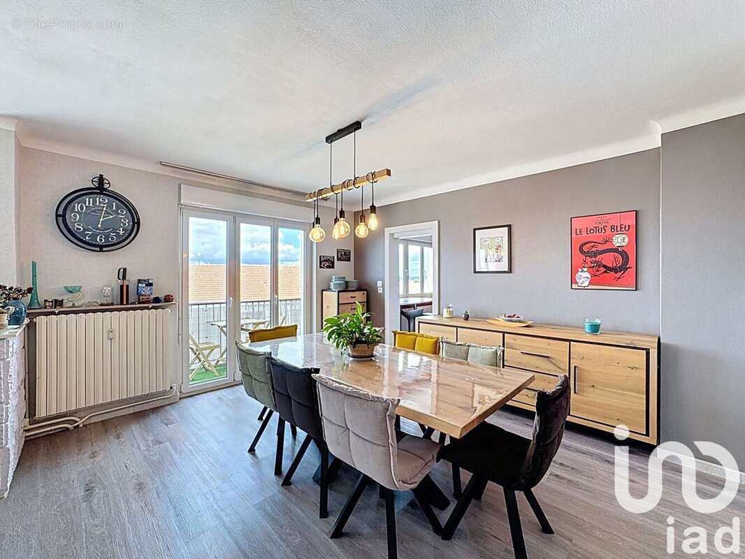 Photo 4 - Appartement à SAINT-PRIVAT-LA-MONTAGNE