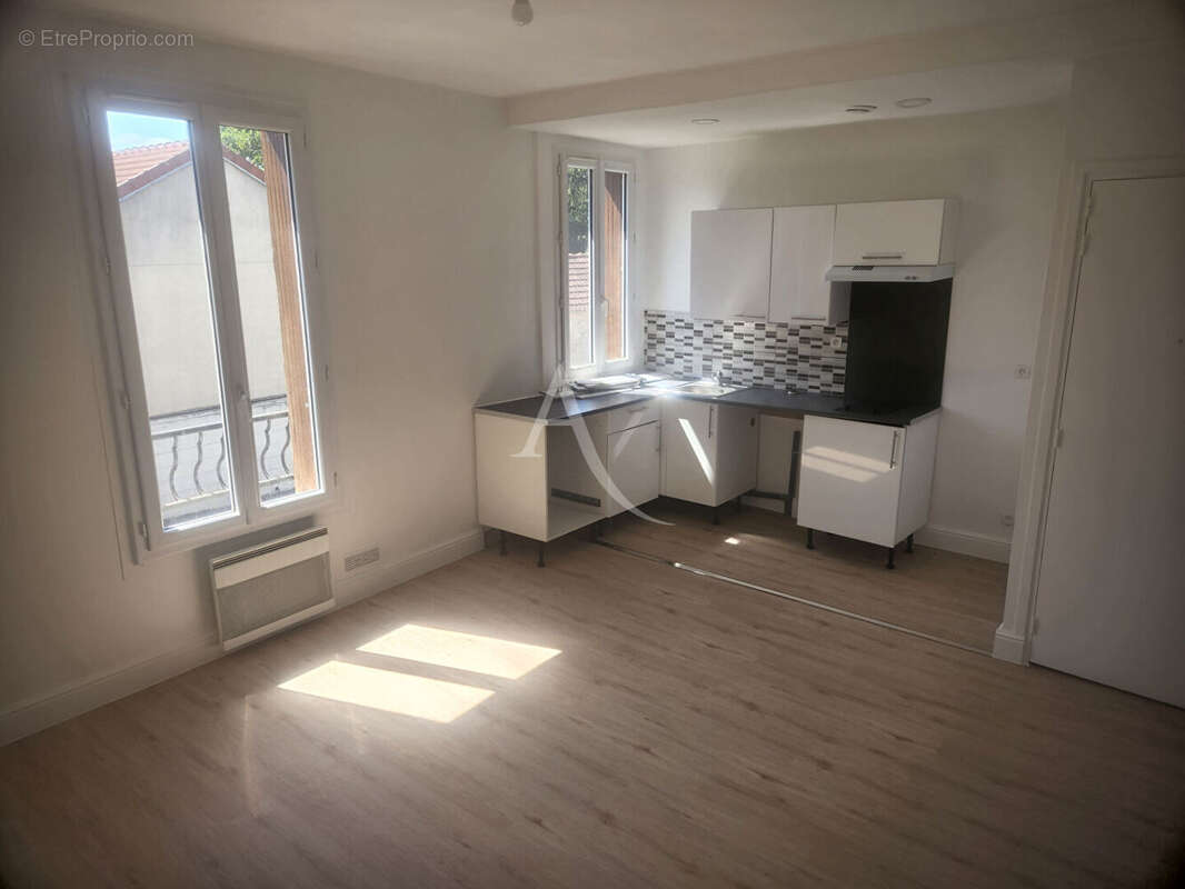 Appartement à LIMEIL-BREVANNES