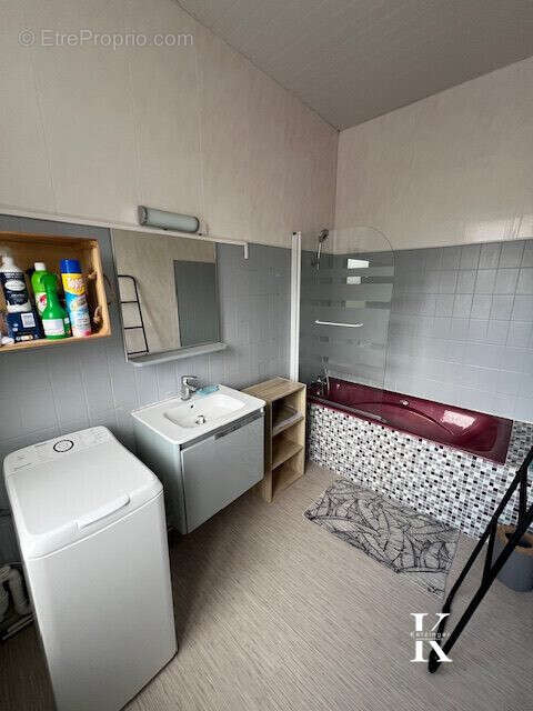 salle de bains - Appartement à ARQUES-LA-BATAILLE
