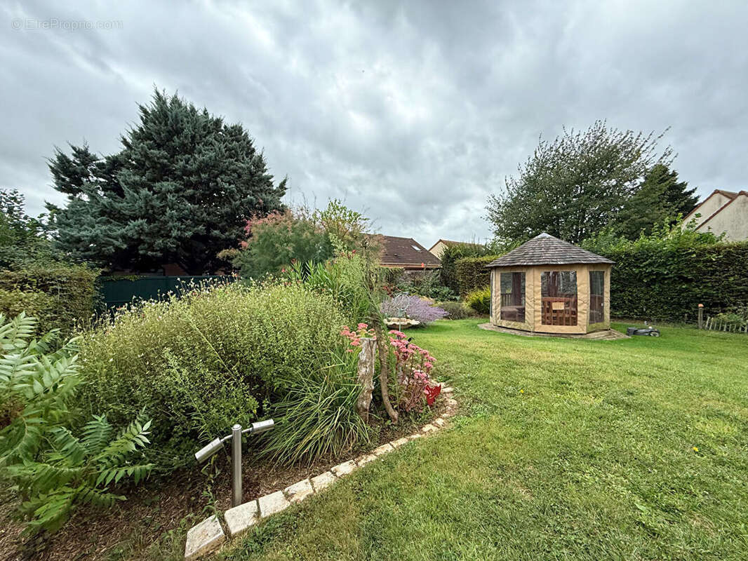 Maison à MOUSSY-LE-NEUF