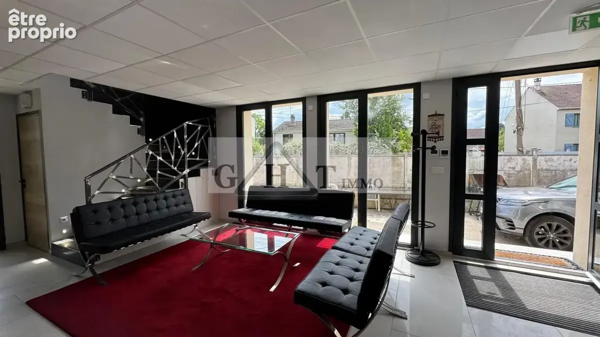 610 m² entrepot bureaux + terrain a vendre a lagny sur marne - photo 9
