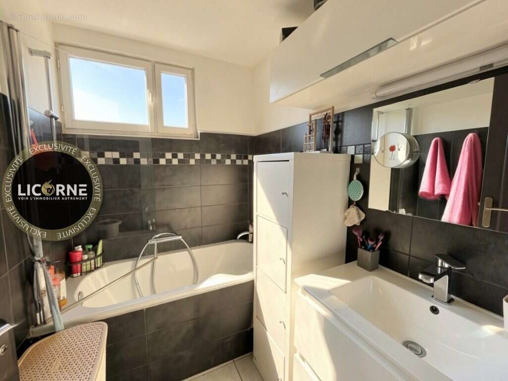 Appartement à MARIGNANE