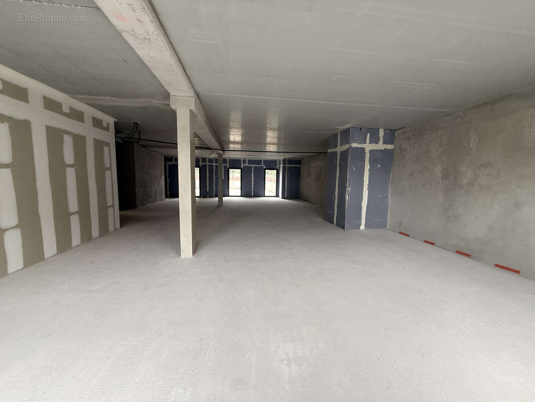 Commerce à SANARY-SUR-MER