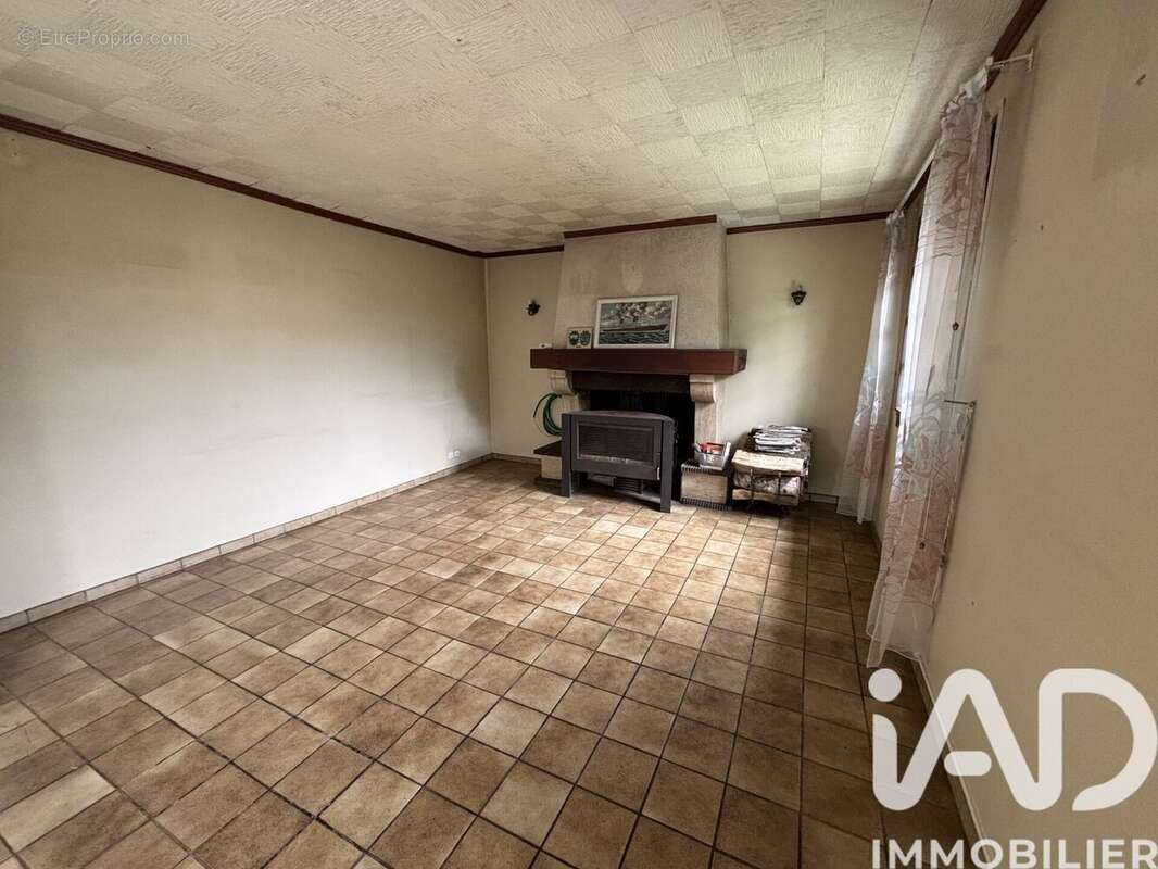 Maison 122 m² à Chuisnes  - photo 3