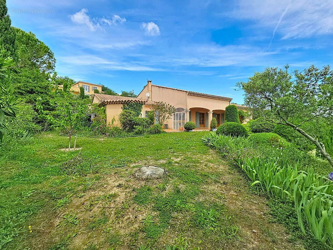 Maison à ROCHEFORT-DU-GARD