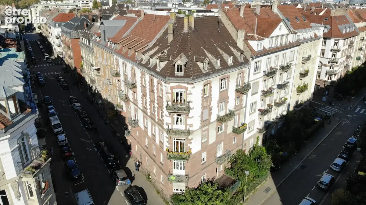 Appartement 5 pièces 84 m² à vendre à Strasbourg (67000) - photo 2