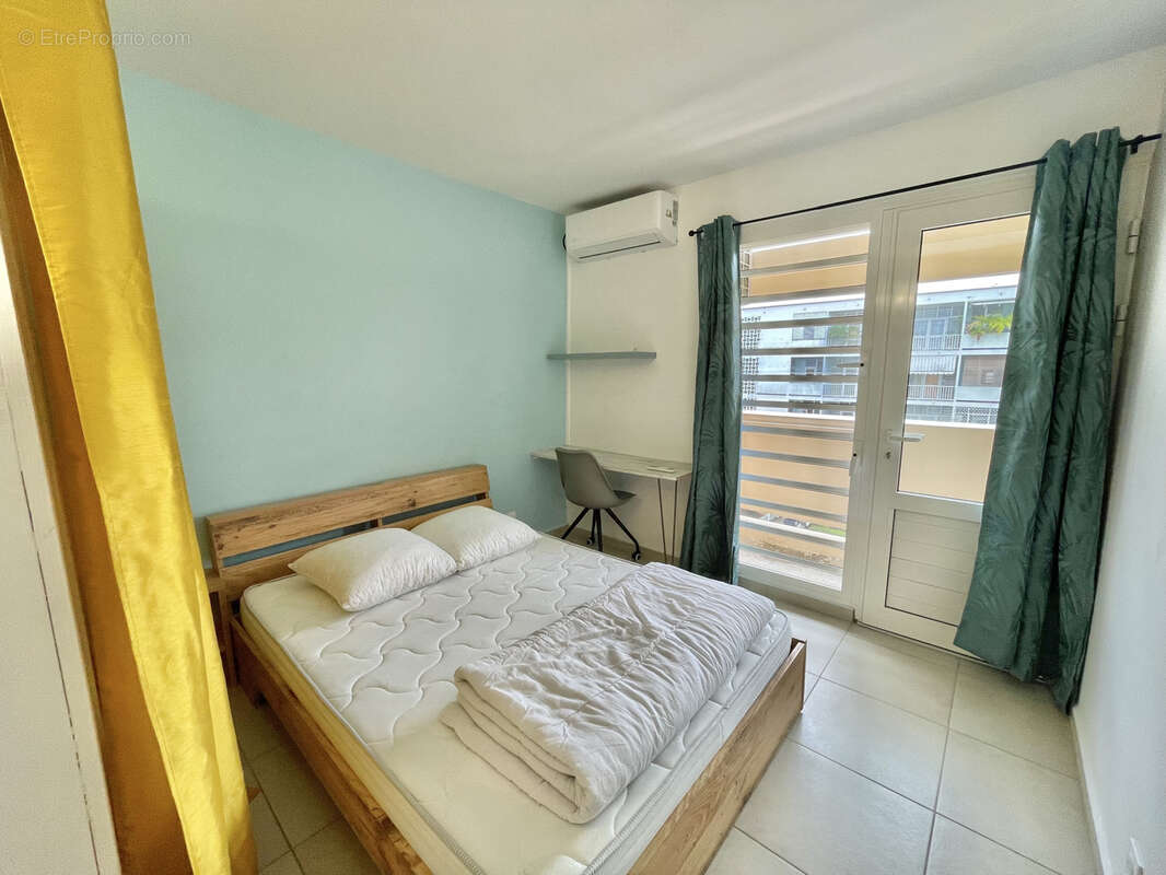 Appartement à POINTE-A-PITRE