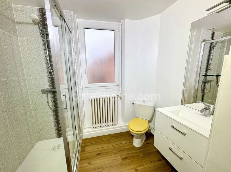 Maison à VIMOUTIERS