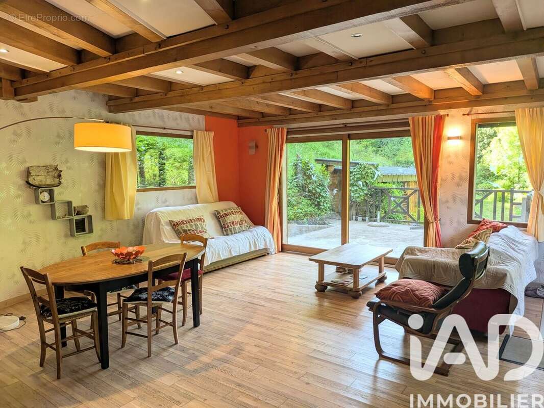 Photo 9 - Maison à ERCE