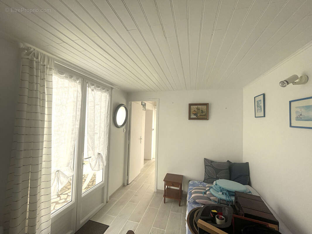 Maison à LA BREE-LES-BAINS