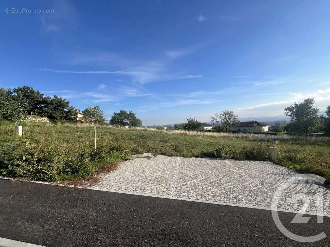 Terrain à SAINT-CLAIR