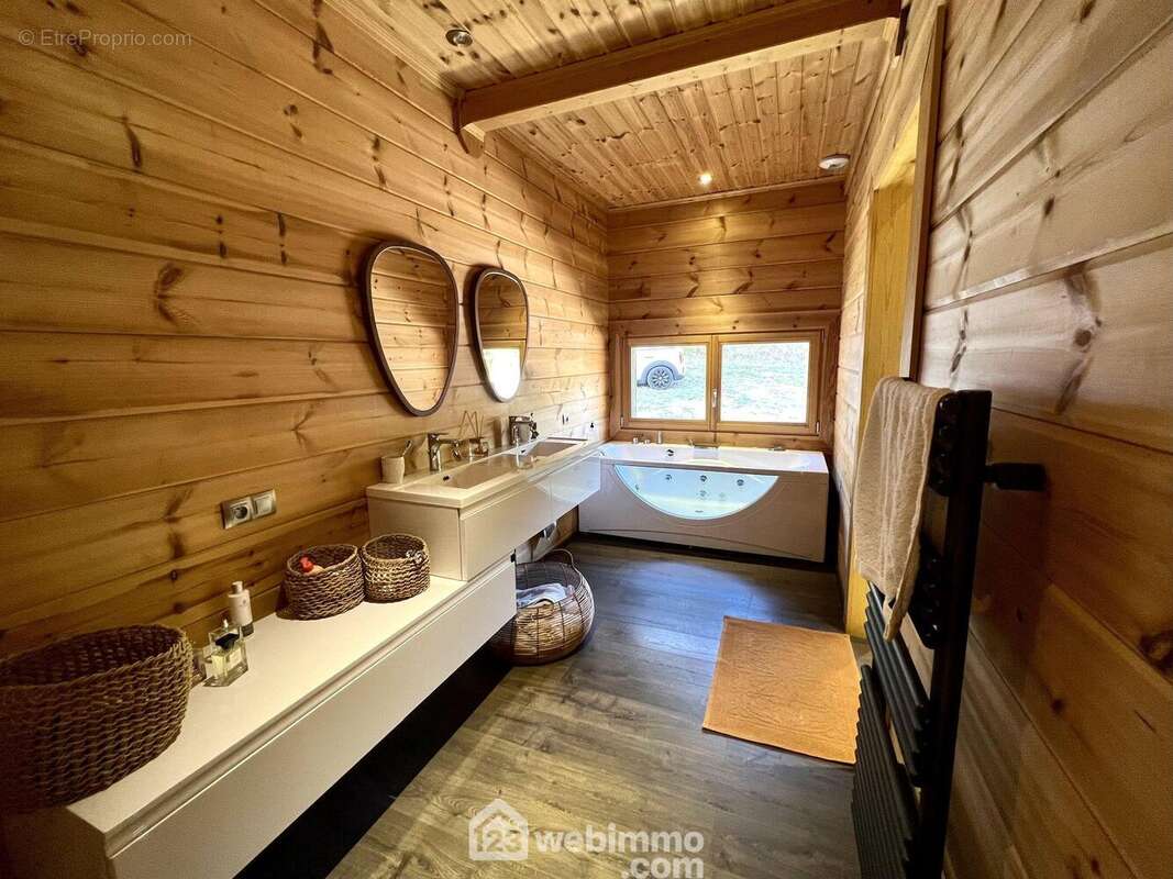 ...Et possèdent leur salle d&#039;eau privative - Maison à CORTE