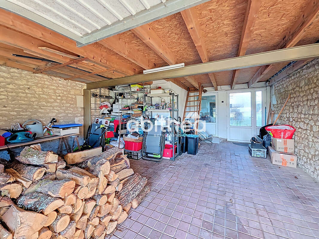 Maison à SAINT-FORT-SUR-GIRONDE