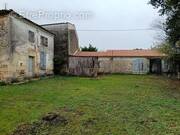 Photo 1 - Maison à BURIE