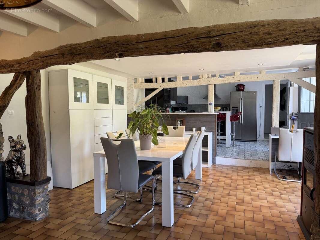 Maison à BERNAY