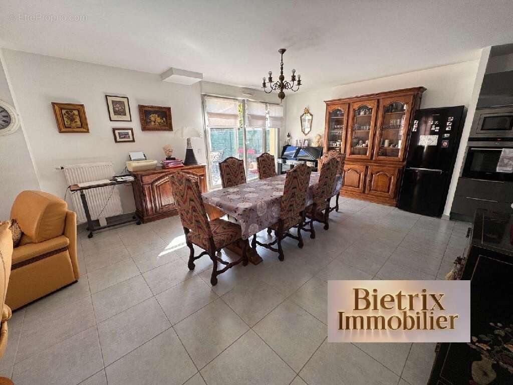 Maison à L&#039;ISLE-ADAM