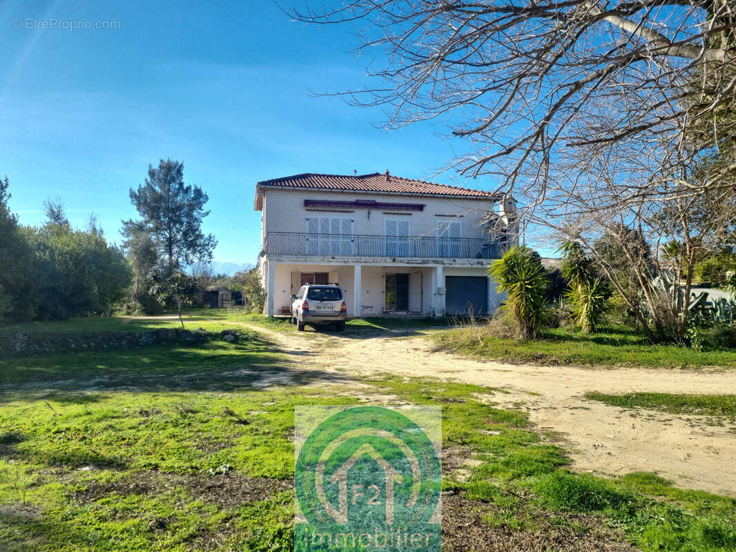 Maison à ALERIA