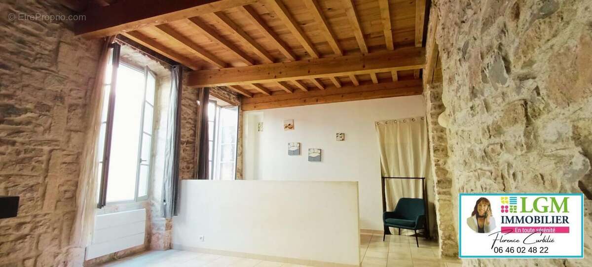 Appartement  2 pièces 53,22m² au premier étage d'une petite copropriété - photo 3