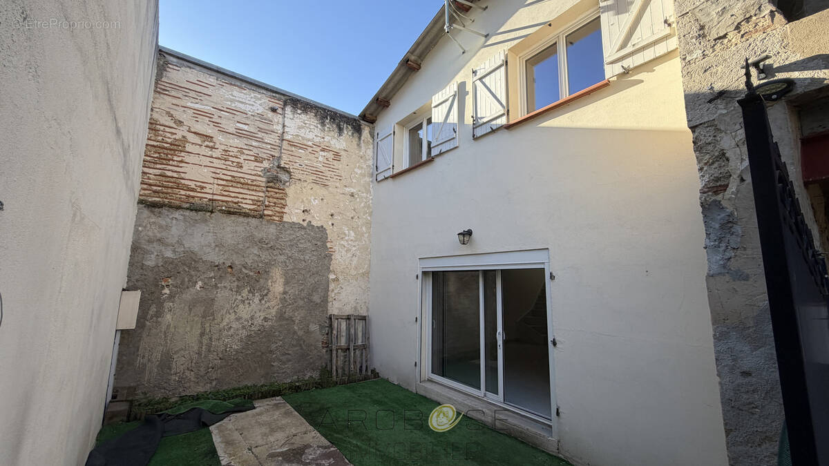 Maison à DAMAZAN