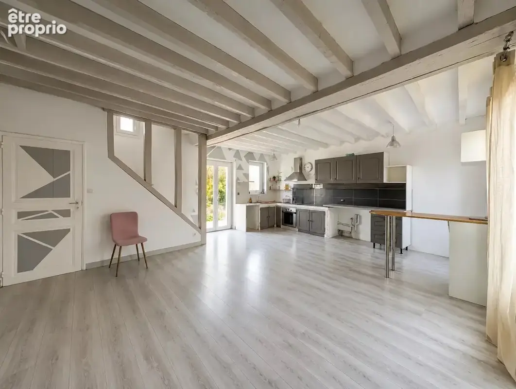 Réf 2280 – Longère briarde en pierre • 3 chambres + garage et dépendance - photo 3