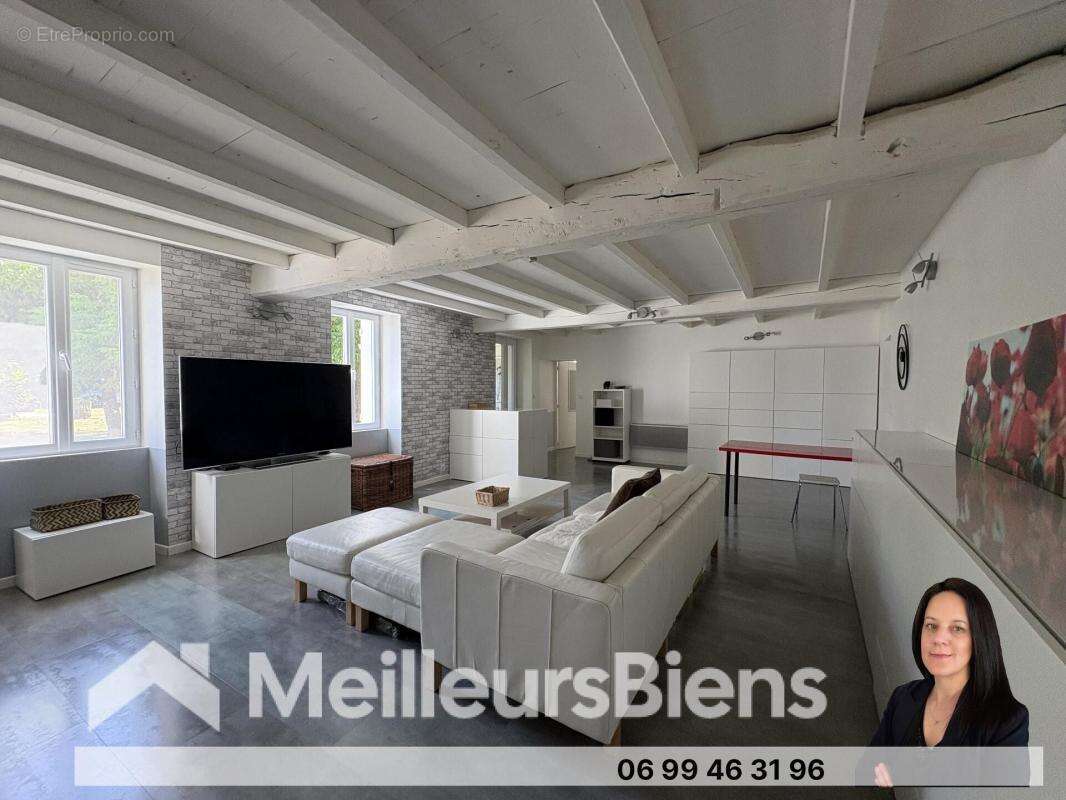 Maison familiale 4 chambres, garage et jardin à 5 min de St Yzan de Soudiac - photo 4