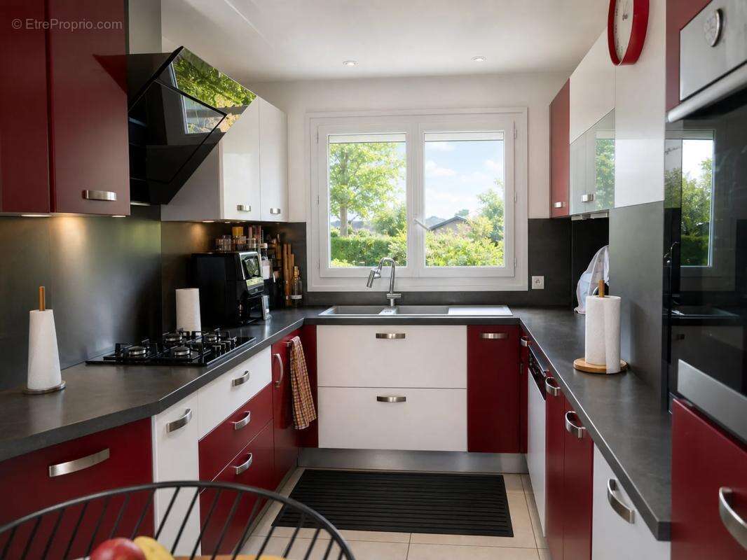 Maison de 6 pièces de 195 m² à Cherbourg-en-Cotentin,La Glacerie - photo 2