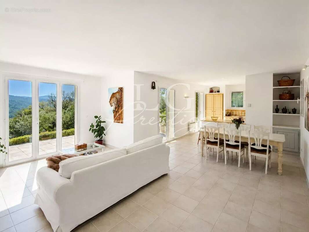 Tanneron villa plain-pied avec vue panoramique - photo 10