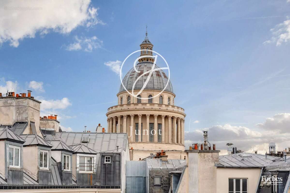 Appartement à PARIS-5E