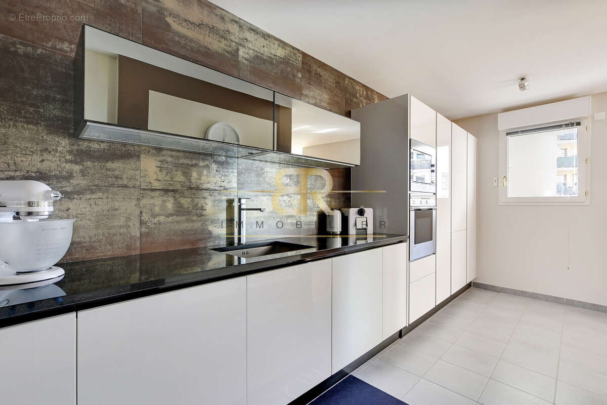 Appartement à ASNIERES-SUR-SEINE