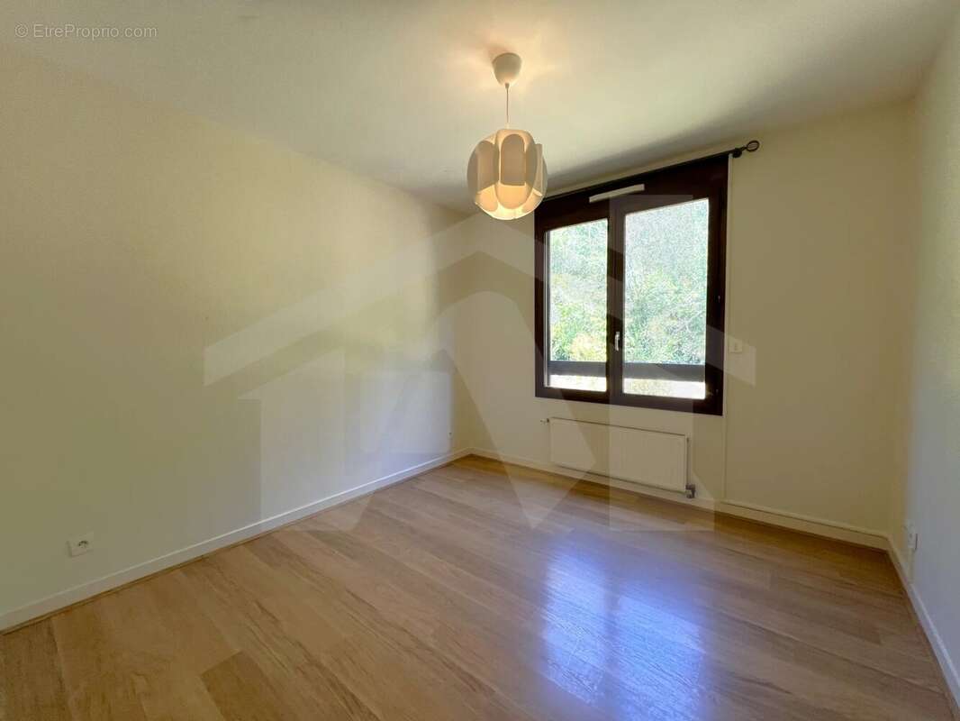 Appartement à MONTBONNOT-SAINT-MARTIN