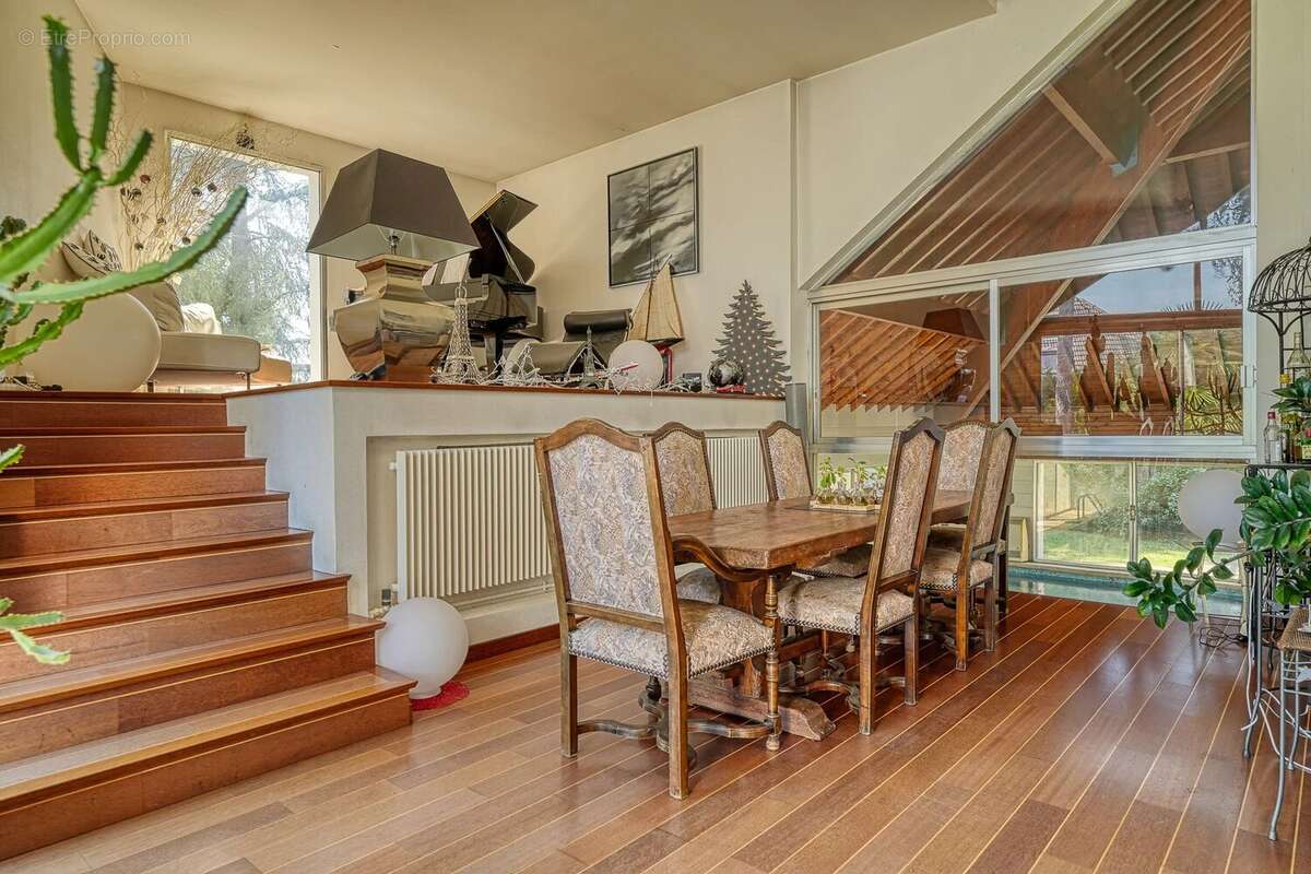 Maison à MONTLIGNON