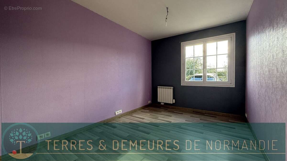 Maison à SAINT-MARTIN-EN-CAMPAGNE