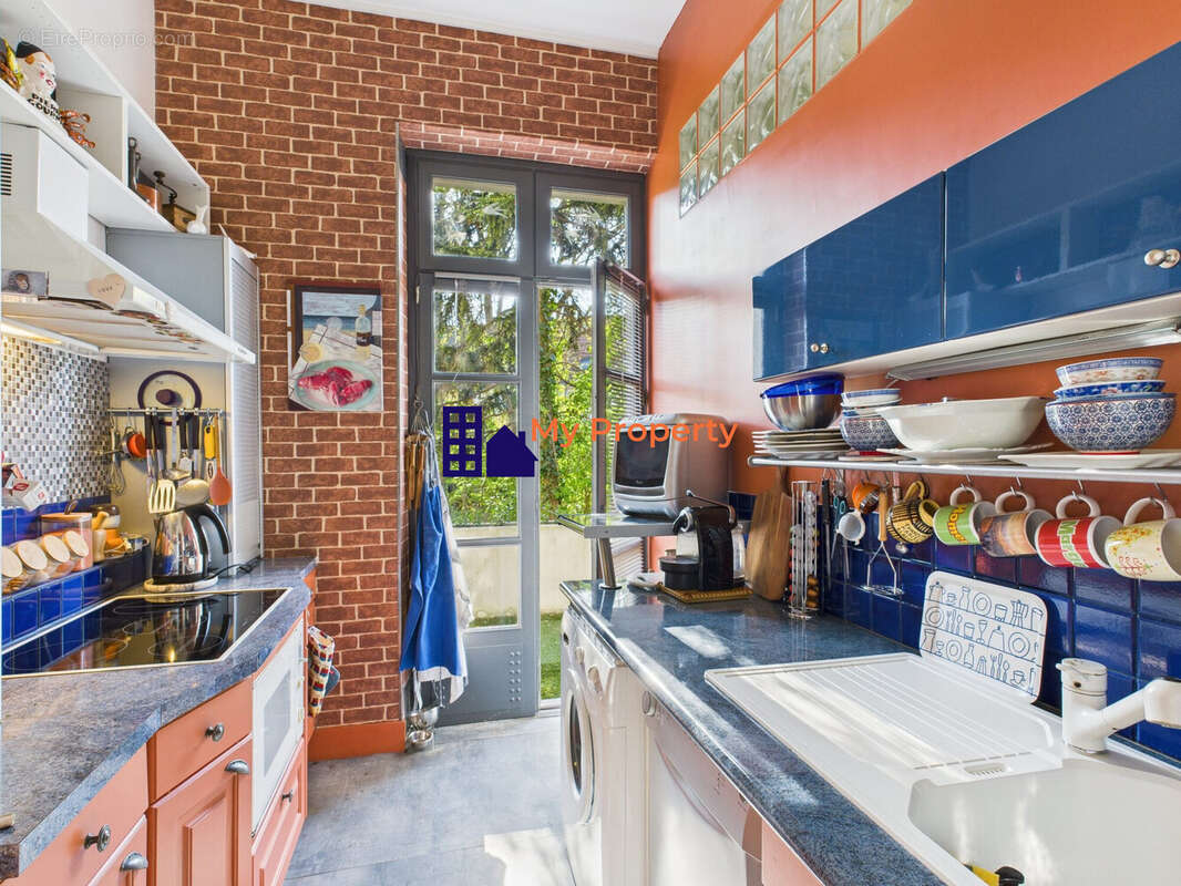 Appartement à HOUILLES