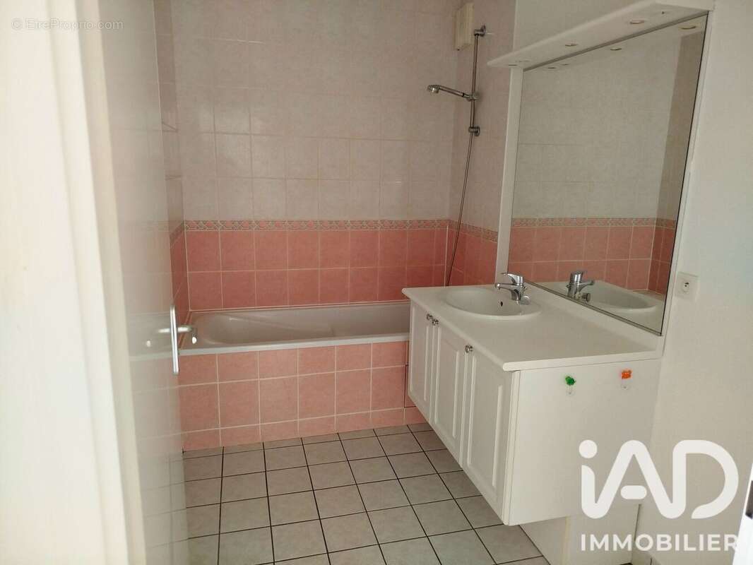Appartement 66 m² à Angers  - photo 5