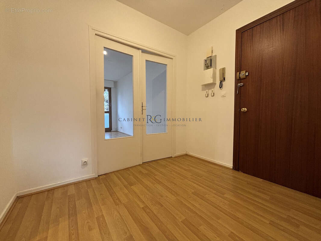 Entrée - Appartement à LE BAN-SAINT-MARTIN