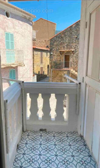 Appartement à OLMETO